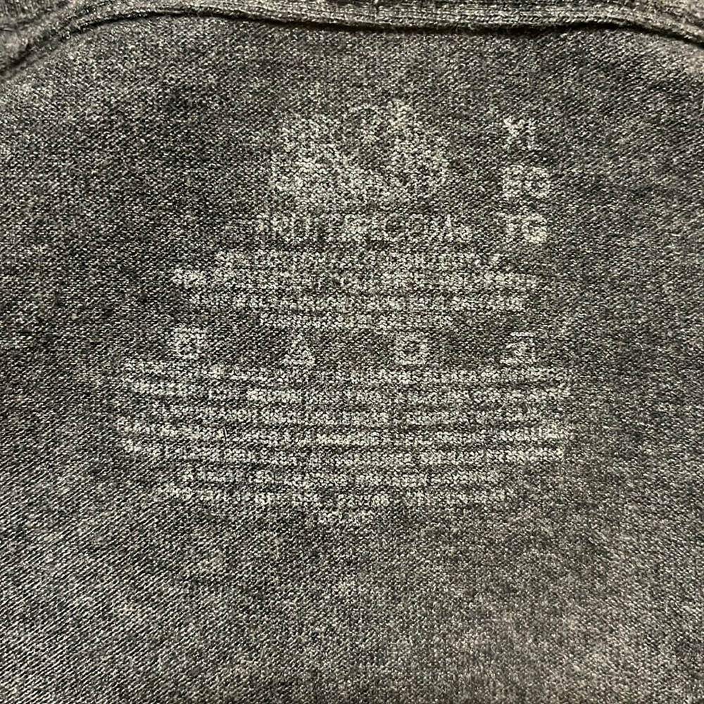 Men’s tee shirt